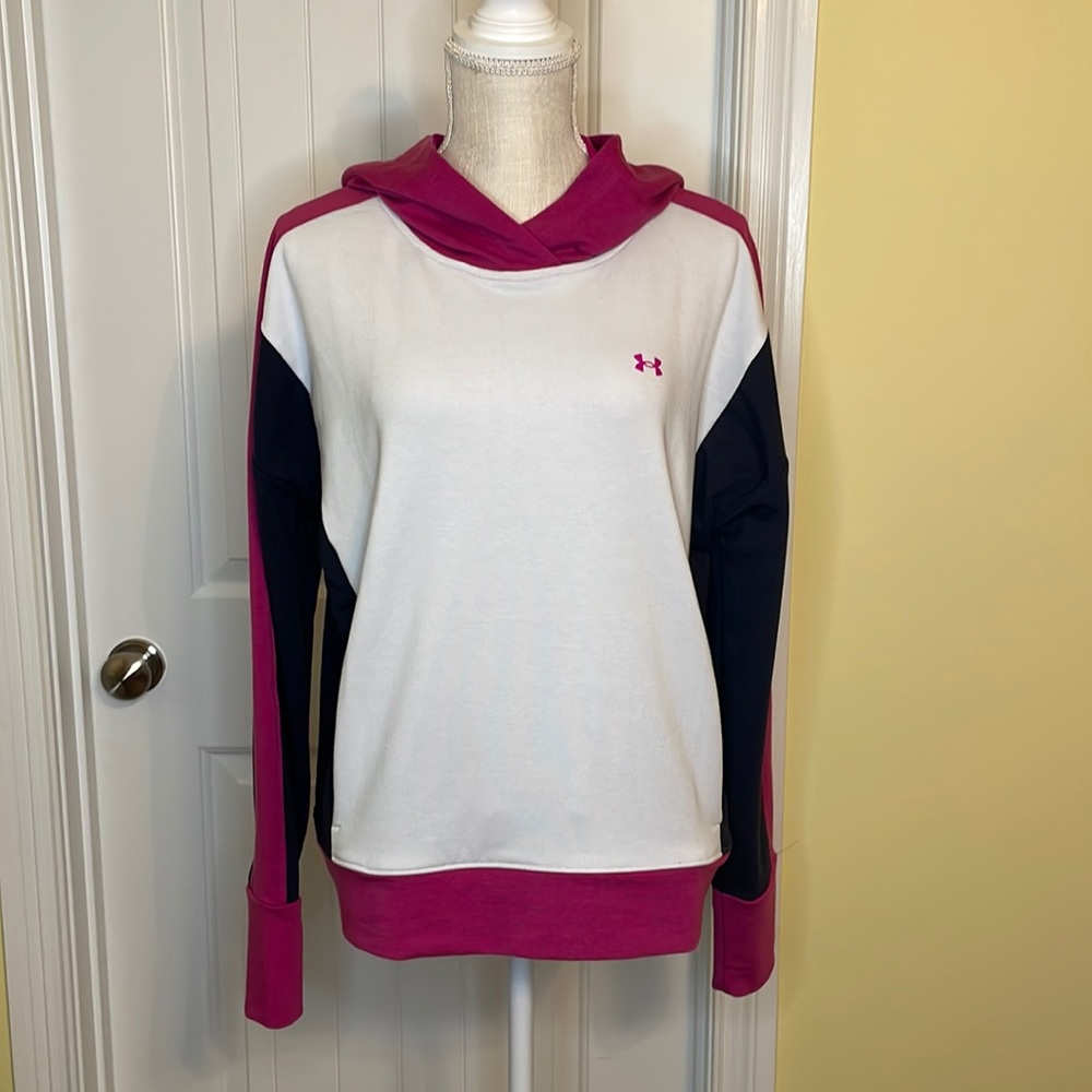 Under Armour NWOT hoodie size L